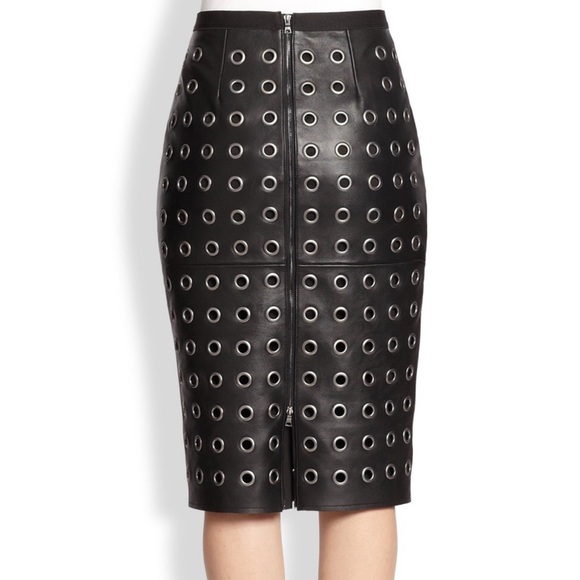 BCBGMaxAzria “Bess” Grommet Leather Skirt Size S Small 75% OFF!! - Picture 2 of 10